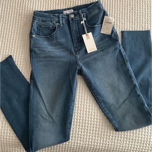 Good American Good Waist Jeans